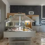 Continental ホテル カオルレ