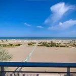 Continental Hotel 3*