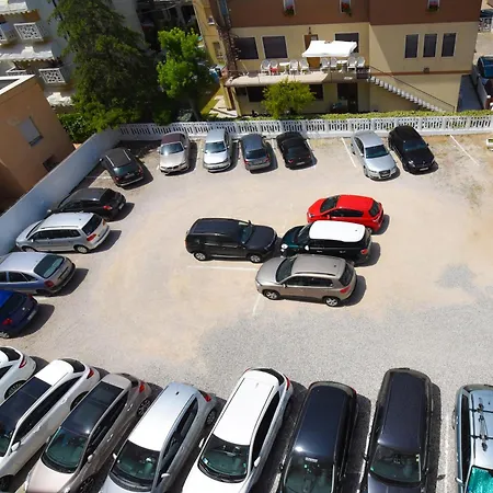 Continental 3* Καόρλε