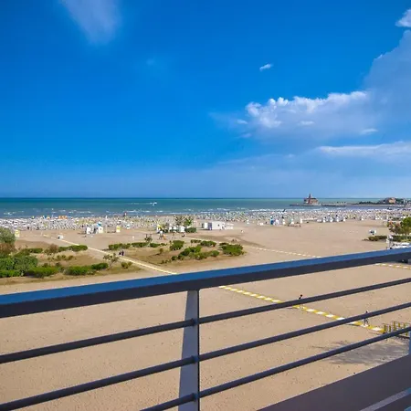 Continental Hotel 3*