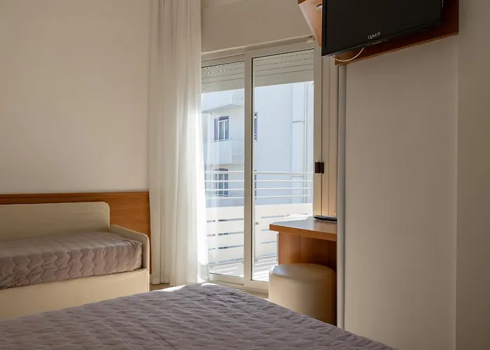 Continental Отель 3*