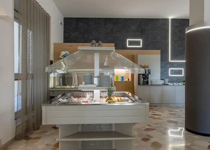 Continental Отель Каорле